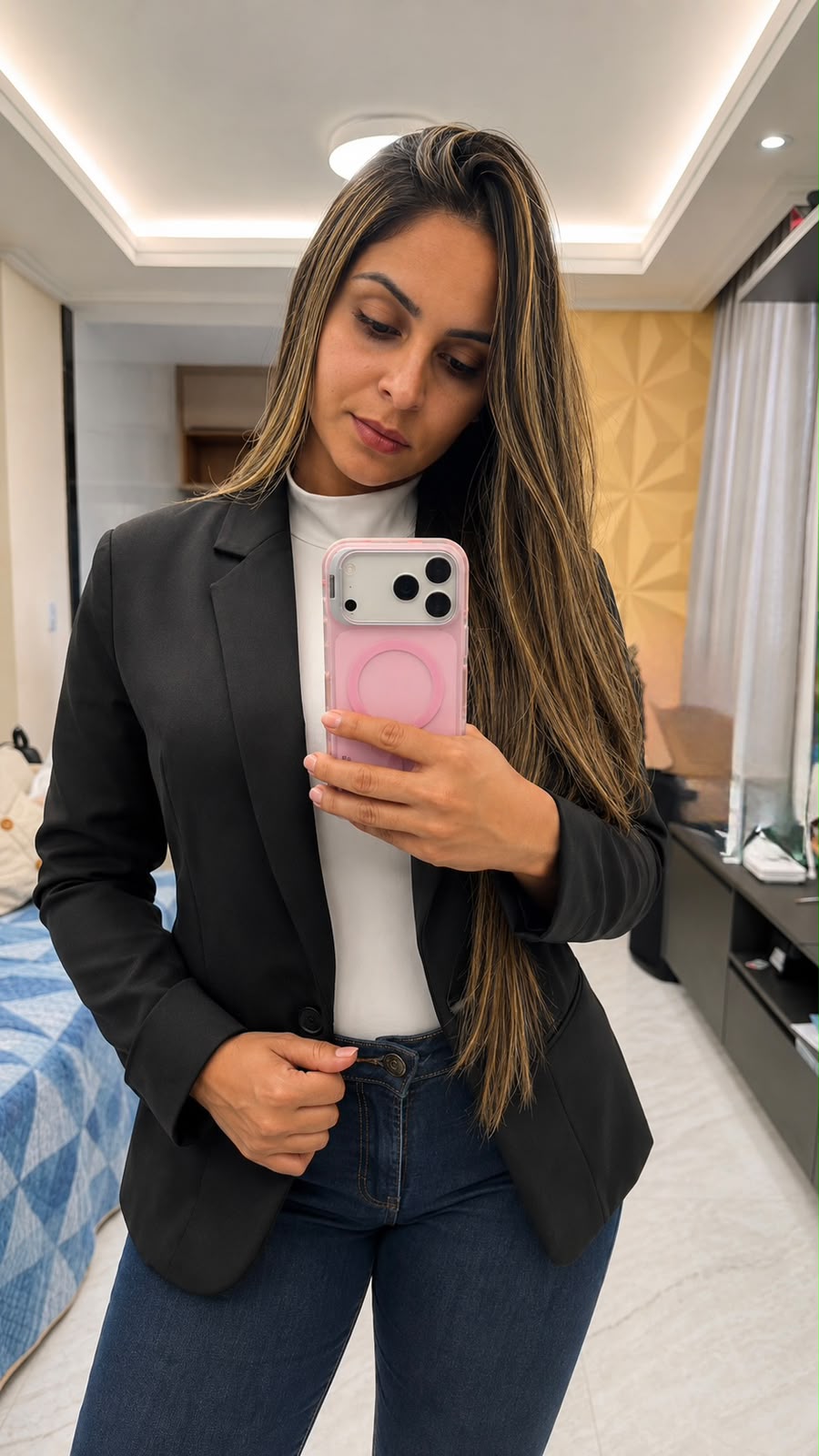 Diéssica Araújo, corretora de imóveis